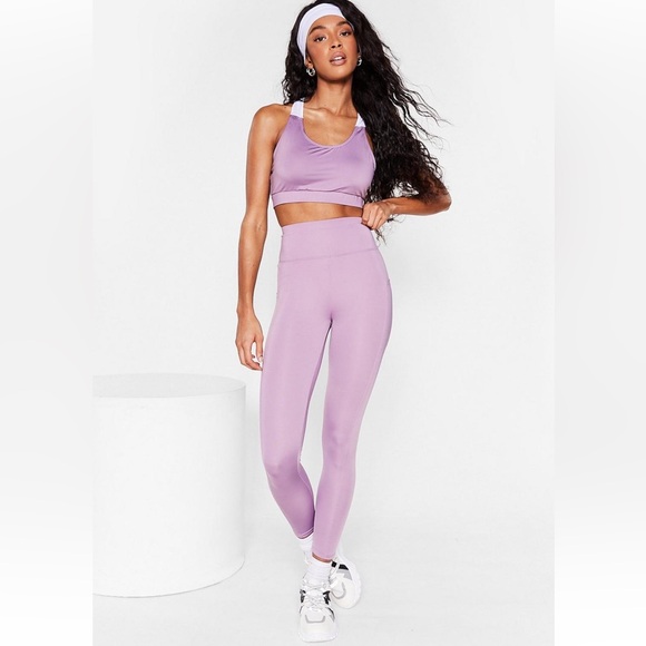 NWT NASTY GAL- Slinky High Waisted Workout
Leggings size 6 - Picture 2 of 4